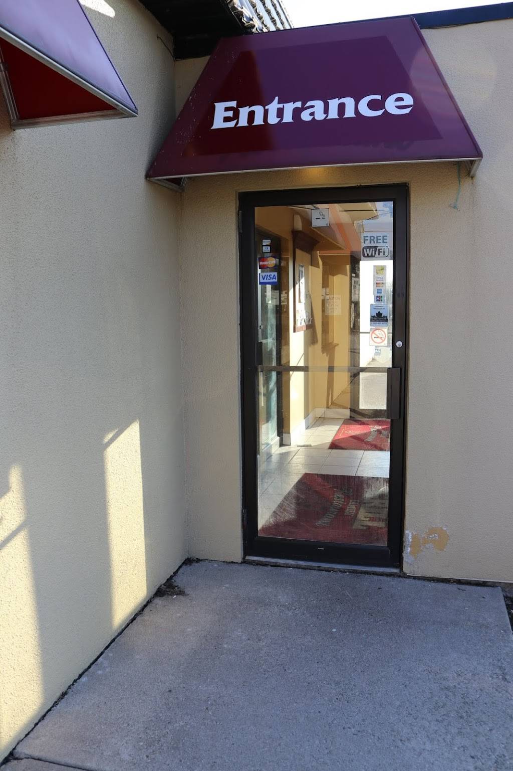 Paris Country Grill & Wine | restaurant | 30 Paris Rd, Paris, ON N3L 3H8, Canada | 5194426222 OR +1 519-442-6222