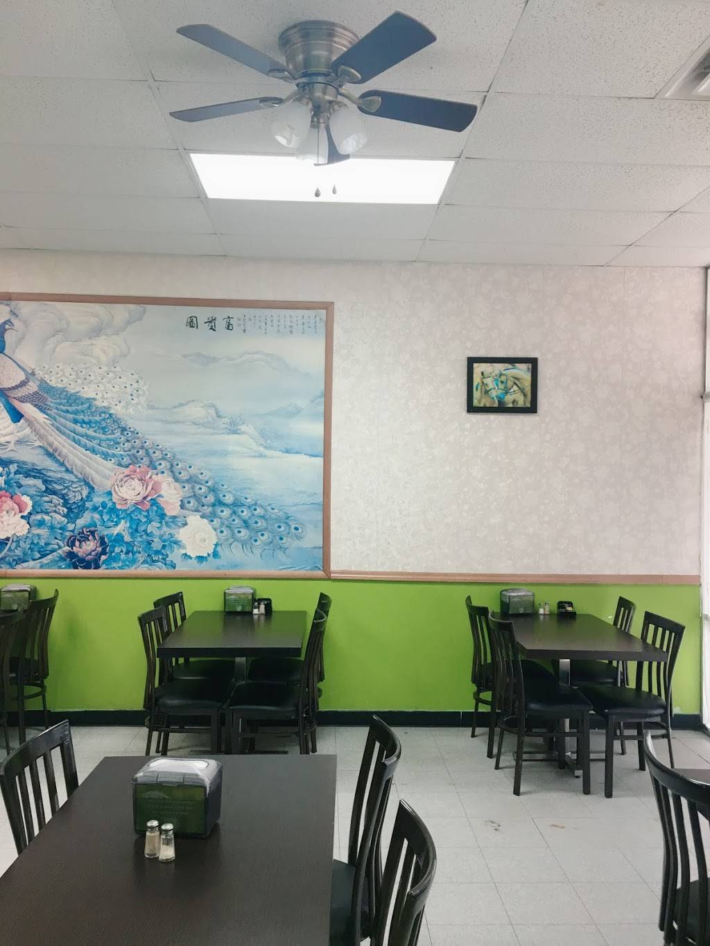 Main Moon Chinese Restaurant | restaurant | 6500 George Washington Memorial Hwy F, Yorktown, VA 23692, USA | 7578748986 OR +1 757-874-8986