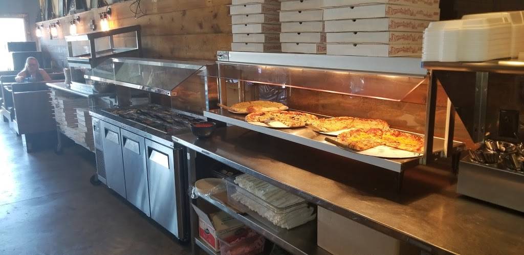 Saint Giuseppes Pizza | restaurant | 363 Avenue of the Cities, East Moline, IL 61244, USA | 3097558810 OR +1 309-755-8810