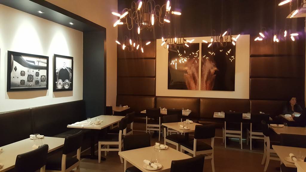 ISSACS650 | restaurant | 650 Kanata Ave, Kanata, ON K2T 1H6, Canada | 6135951650 OR +1 613-595-1650