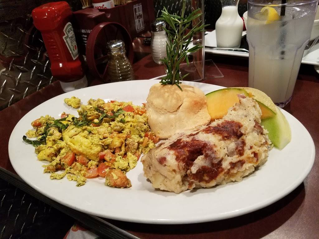Hash House A Go Go Orlando | restaurant | 5350 International Dr, Orlando, FL 32819, USA | 4073704646 OR +1 407-370-4646