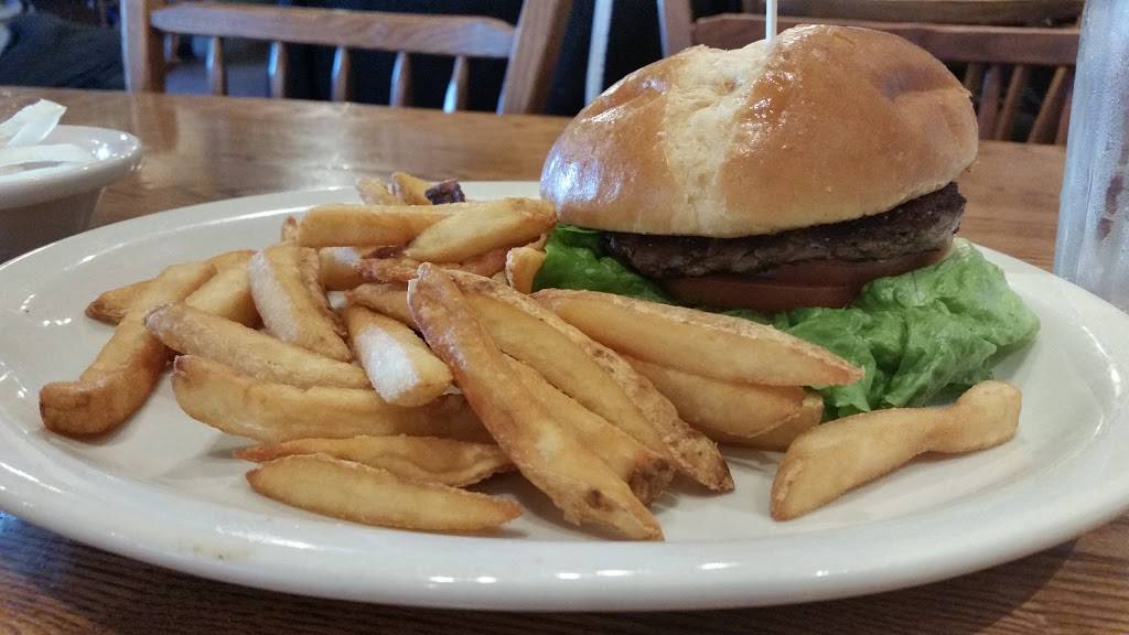 Cracker Barrel Old Country Store | restaurant | 1511 Riverboat Center Dr, Joliet, IL 60431, USA | 8157440985 OR +1 815-744-0985