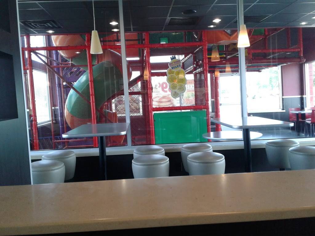 Burger King | restaurant | 12008 Elam Rd, Balch Springs, TX 75180, USA | 9722865983 OR +1 972-286-5983