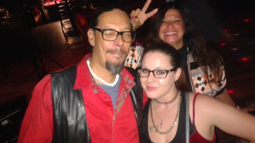 Cloud 9 Bar and Grill | night club | 7126 Stirling Rd, Hollywood, FL 33024, USA | 9544993525 OR +1 954-499-3525