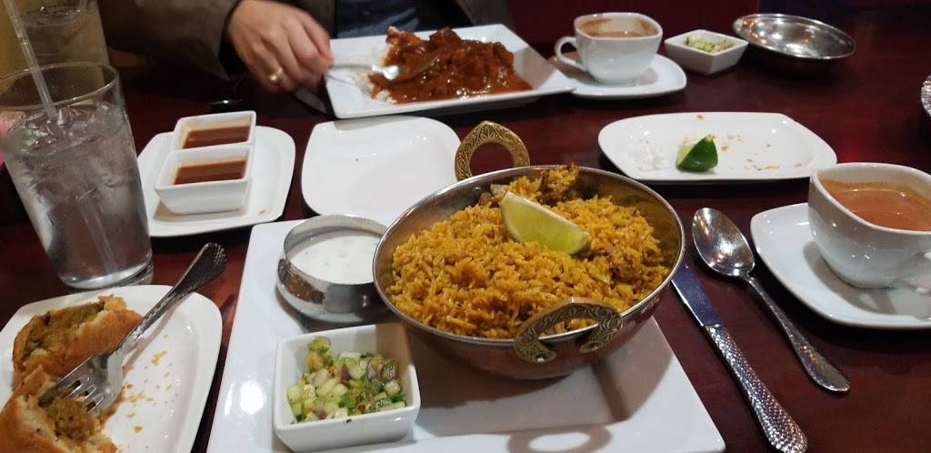 Roopas kitchen | restaurant | 1710 Canyon Creek Dr B-C, Temple, TX 76502, USA | 2542395505 OR +1 254-239-5505