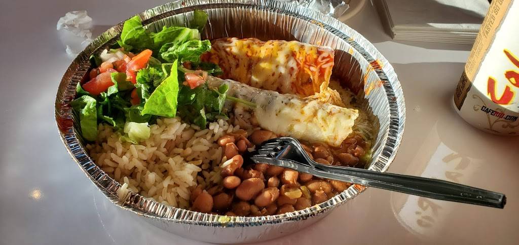 Cafe Rio Mexican Grill | restaurant | 7151 Warner Ave, Huntington Beach, CA 92647, USA | 7146563740 OR +1 714-656-3740