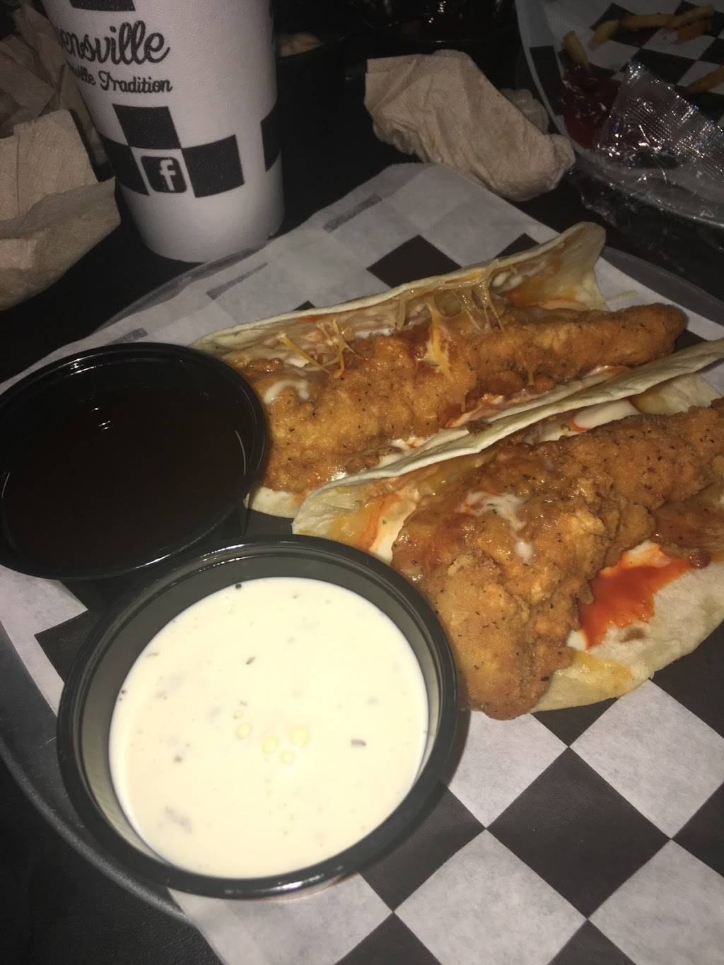 Snowensville Diner | restaurant | 206 S 1st St, Owensville, MO 65066, USA | 5734377669 OR +1 573-437-7669