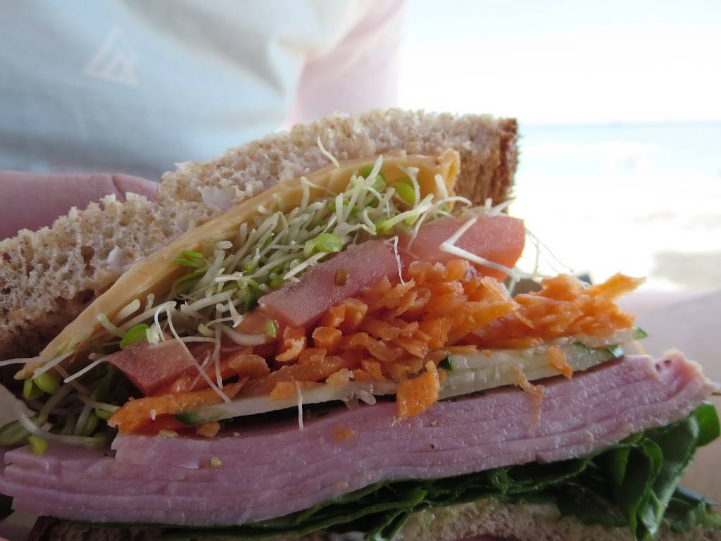 Pais Deli | restaurant | 2335 Kalakaua Ave #113, Honolulu, HI 96815, USA | 8089224282 OR +1 808-922-4282