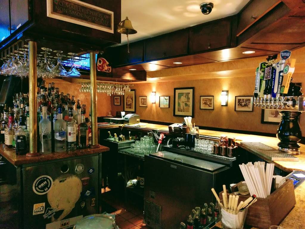 Tysons Social Tavern | restaurant | 1960 Chain Bridge Rd, McLean, VA 22102, USA | 7038932100 OR +1 703-893-2100