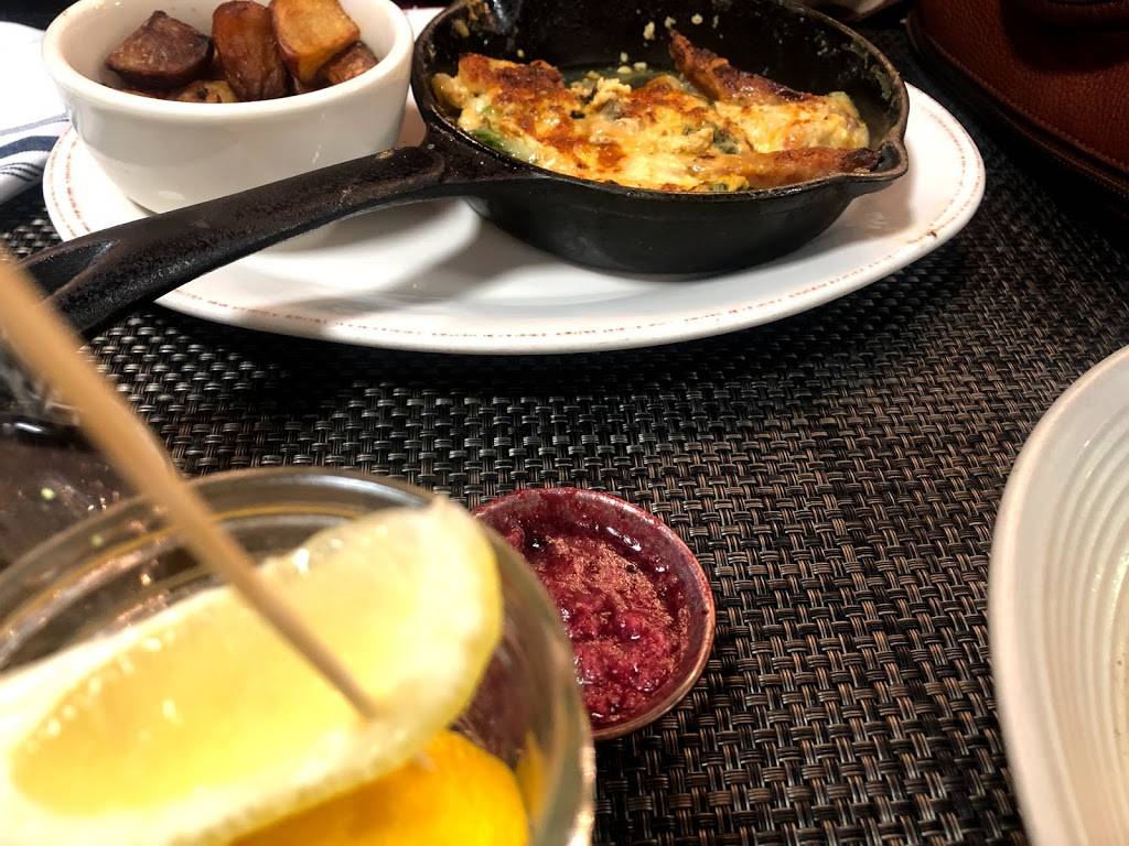 Ms. Iceys Kitchen & Bar | restaurant | 1371 Clairmont Rd, Decatur, GA 30033, USA | 4049637871 OR +1 404-963-7871