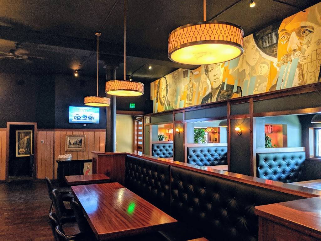 Bills Towne Lounge | restaurant | 135 Main St, Chico, CA 95928, USA | 5304877031 OR +1 530-487-7031