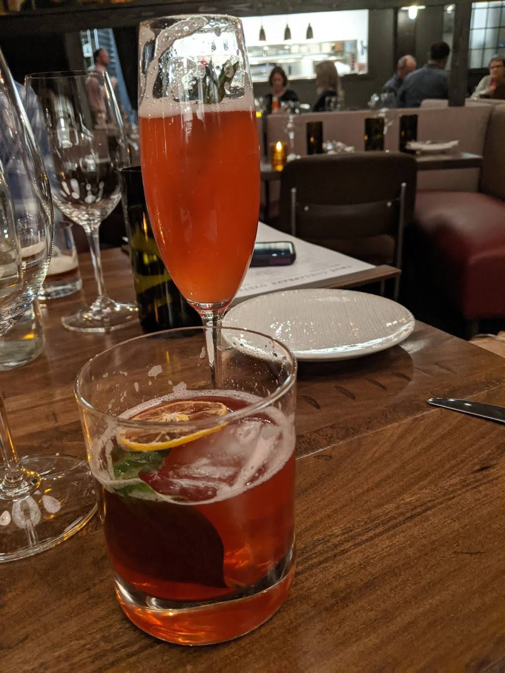 True Chesapeake Oyster Co | restaurant | 3300 Clipper Mill Rd Suite 400, Baltimore, MD 21211, USA | 4109136374 OR +1 410-913-6374