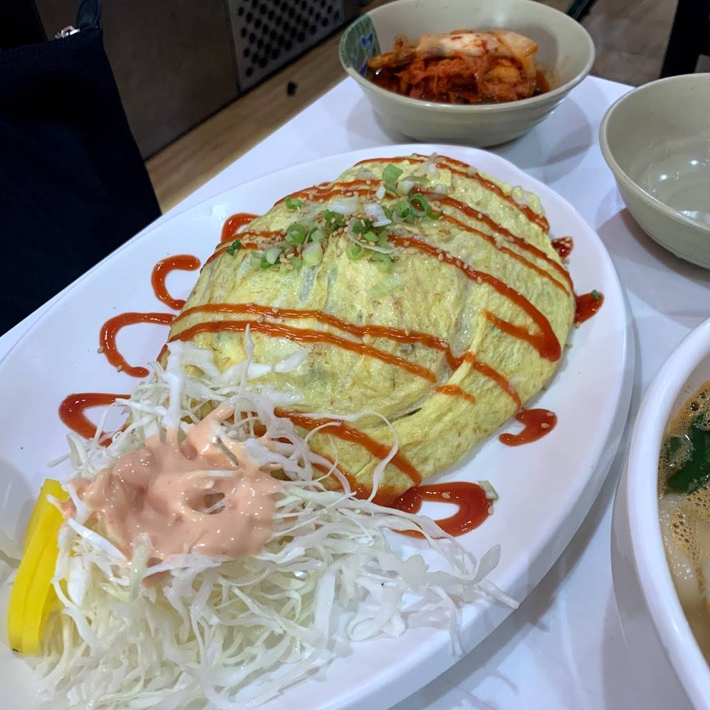 Chung Moo Rollrice & Dongas | restaurant | 39-04 Union St, Flushing, NY 11354, USA | 7183086582 OR +1 718-308-6582