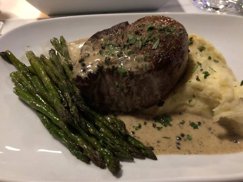 Salt Waterside Bistro | restaurant | 4308 Tradewinds Dr, Oxnard, CA 93035, USA | 8059855614 OR +1 805-985-5614