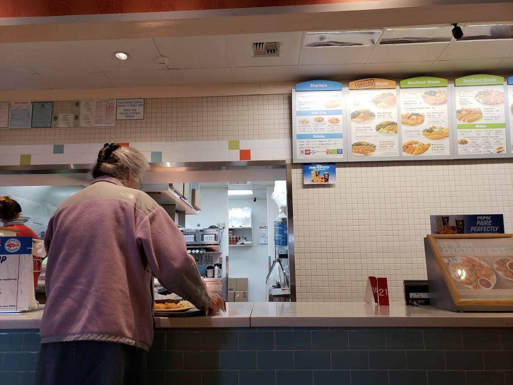 Captain Ds | restaurant | 11308 US-431, Guntersville, AL 35976, USA | 2568913660 OR +1 256-891-3660