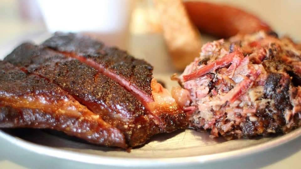 Mos Bbq & Burgers | restaurant | 8330 W Bellfort Blvd B, Houston, TX 77071, USA | 3463681838 OR +1 346-368-1838