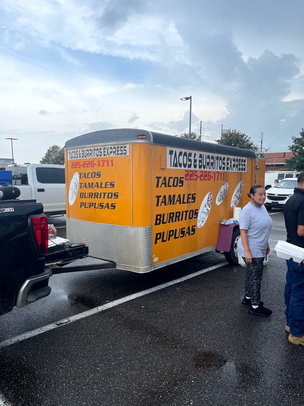 Tacos And Burritos Express | restaurant | 175 Sharp Rd, Baton Rouge, LA 70815, USA | 2252261711 OR +1 225-226-1711