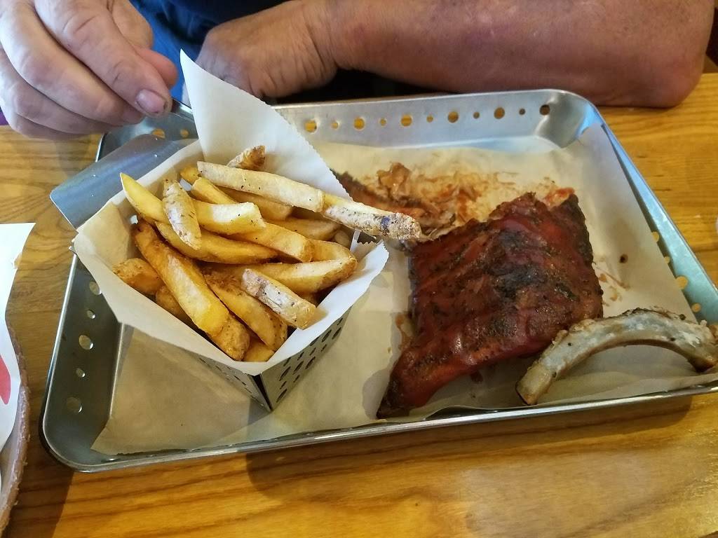 Chilis Grill & Bar | meal takeaway | 955 N Wickham Rd, Melbourne, FL 32935, USA | 3217579449 OR +1 321-757-9449