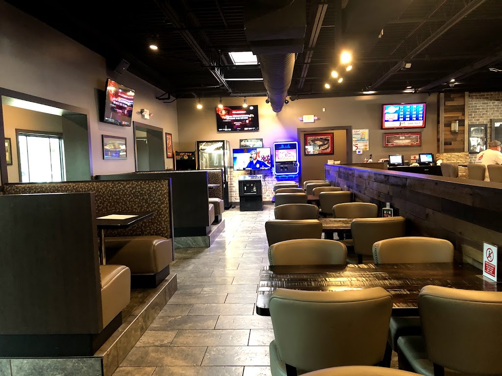 Madhouse Bar & Grill | restaurant | 32787 Stephenson Hwy, Madison Heights, MI 48071, USA | 2489518955 OR +1 248-951-8955