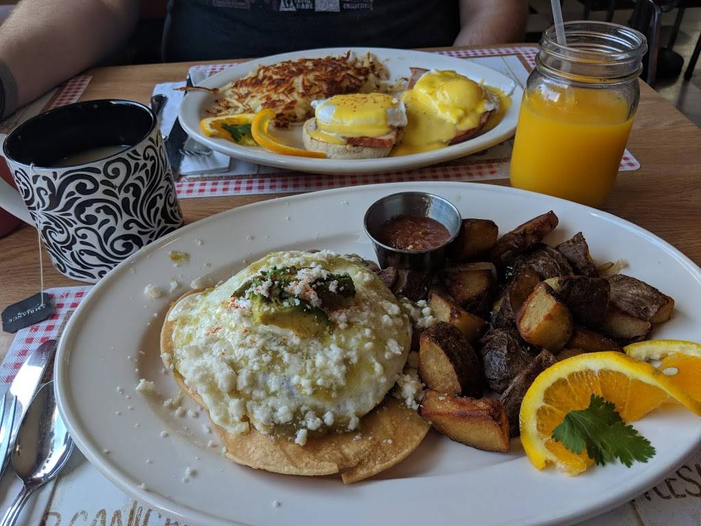 South Kelly Grill | restaurant | 101 S Kelly Rd, American Canyon, CA 94503, USA | 7072246303 OR +1 707-224-6303