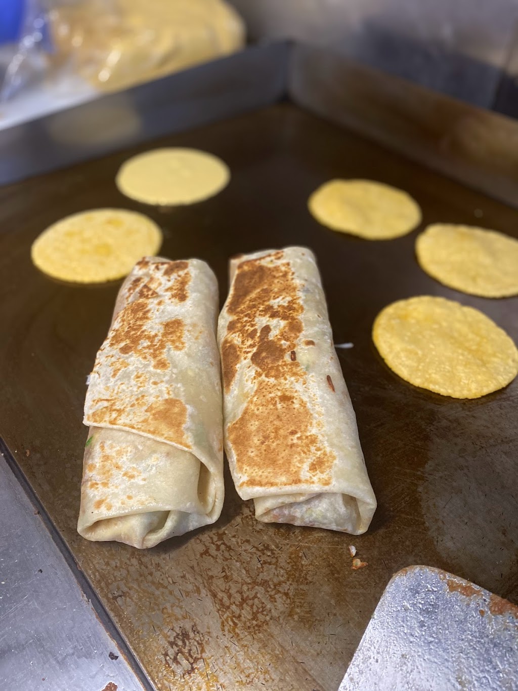 D Taco Pit | restaurant | 3449 W Southern Ave, Phoenix, AZ 85041, USA | 4808459908 OR +1 480-845-9908