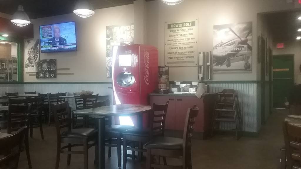 Wingstop | restaurant | 110-120 W Lake Mary Blvd, Sanford, FL 32773, USA | 3213631421 OR +1 321-363-1421