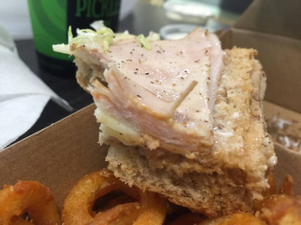 Deli Delicious | restaurant | 12 S Main St, Porterville, CA 93257, USA | 5597838857 OR +1 559-783-8857