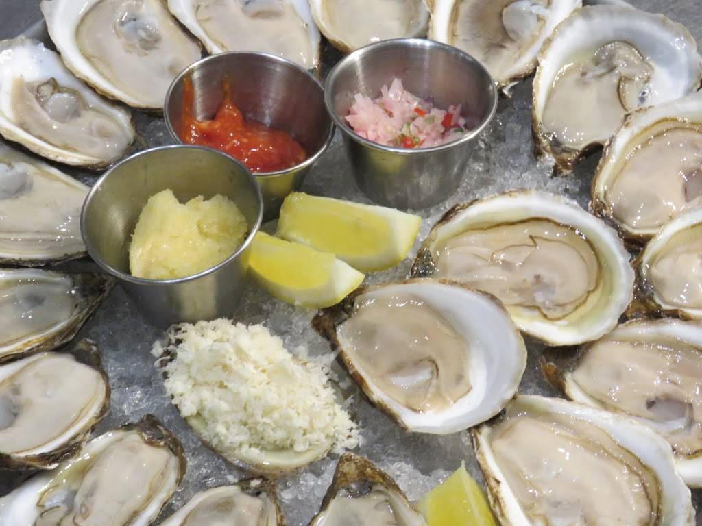 Stamps Lane Restaurant | restaurant | 371 Roncesvalles Ave, Toronto, ON M6R 2M8, Canada | 4165377750 OR +1 416-537-7750