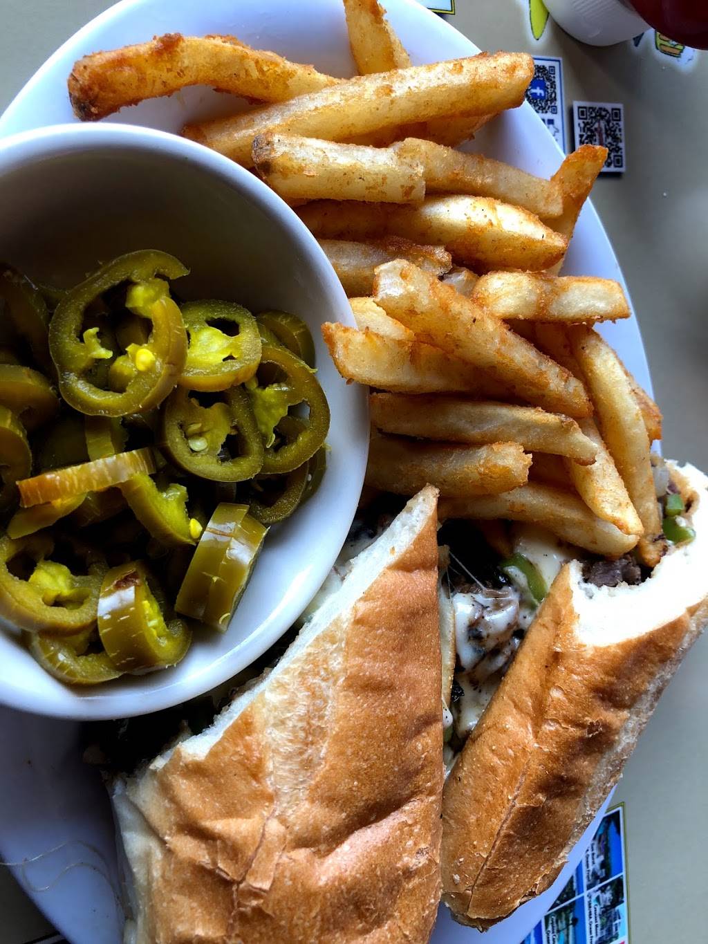 World Famous Oasis Restaurant | restaurant | 4000 A1A S, St Augustine Beach, FL 32080, USA | 9044713424 OR +1 904-471-3424