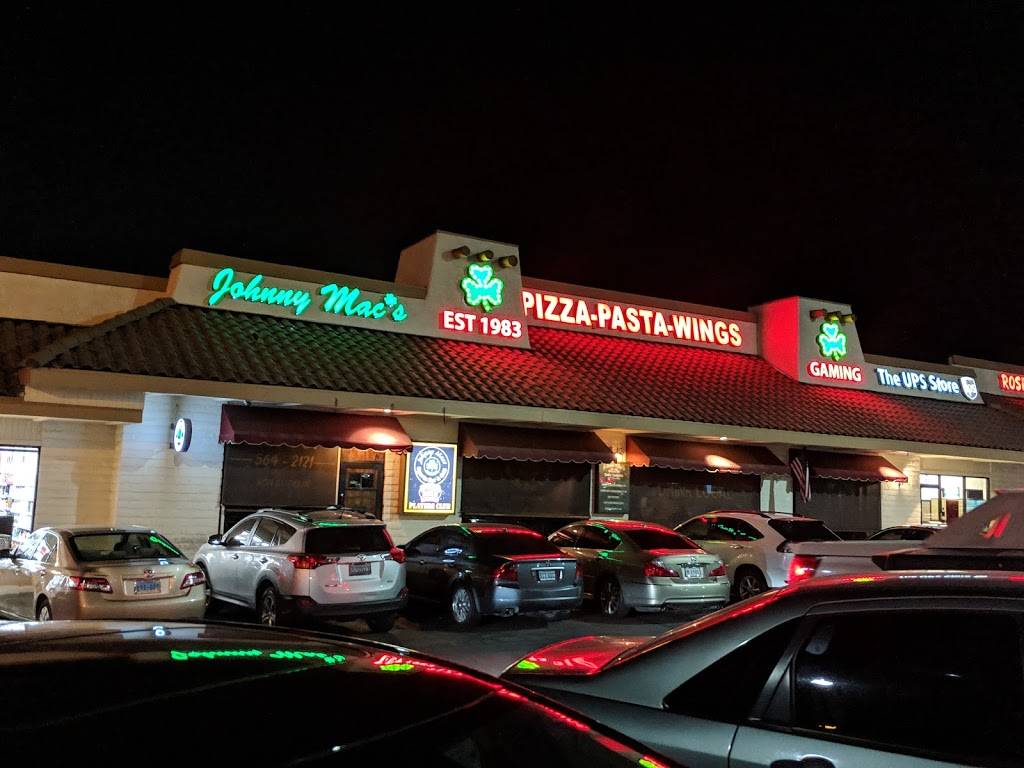 Johnny Macs | restaurant | 842 S Boulder Hwy, Henderson, NV 89015, USA | 7025642121 OR +1 702-564-2121