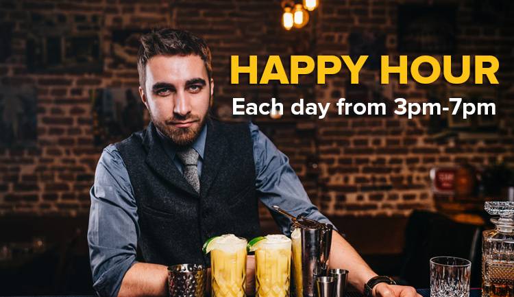 Cafe Luna at Ramada Inn | restaurant | 1100 Tamiami Trail N, Naples, FL 34102, USA | 2392345323 OR +1 239-234-5323