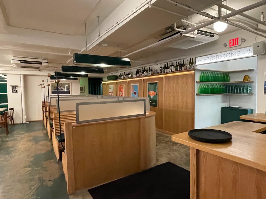 Middle Child Clubhouse | restaurant | 1232 N Front St, Philadelphia, PA 19122, USA | 2678584325 OR +1 267-858-4325