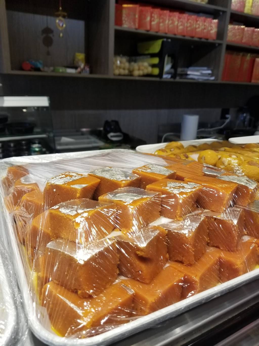 Guru Indian Restaurant | restaurant | 45 Dusk Dr Unit #5, Brampton, ON L6Y 3C1, Canada | 9054591616 OR +1 905-459-1616