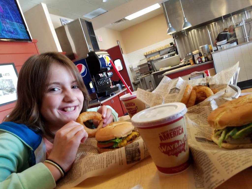 Wayback Burgers | restaurant | 3483 Lincoln Hwy, Thorndale, PA 19372, USA | 6103809500 OR +1 610-380-9500