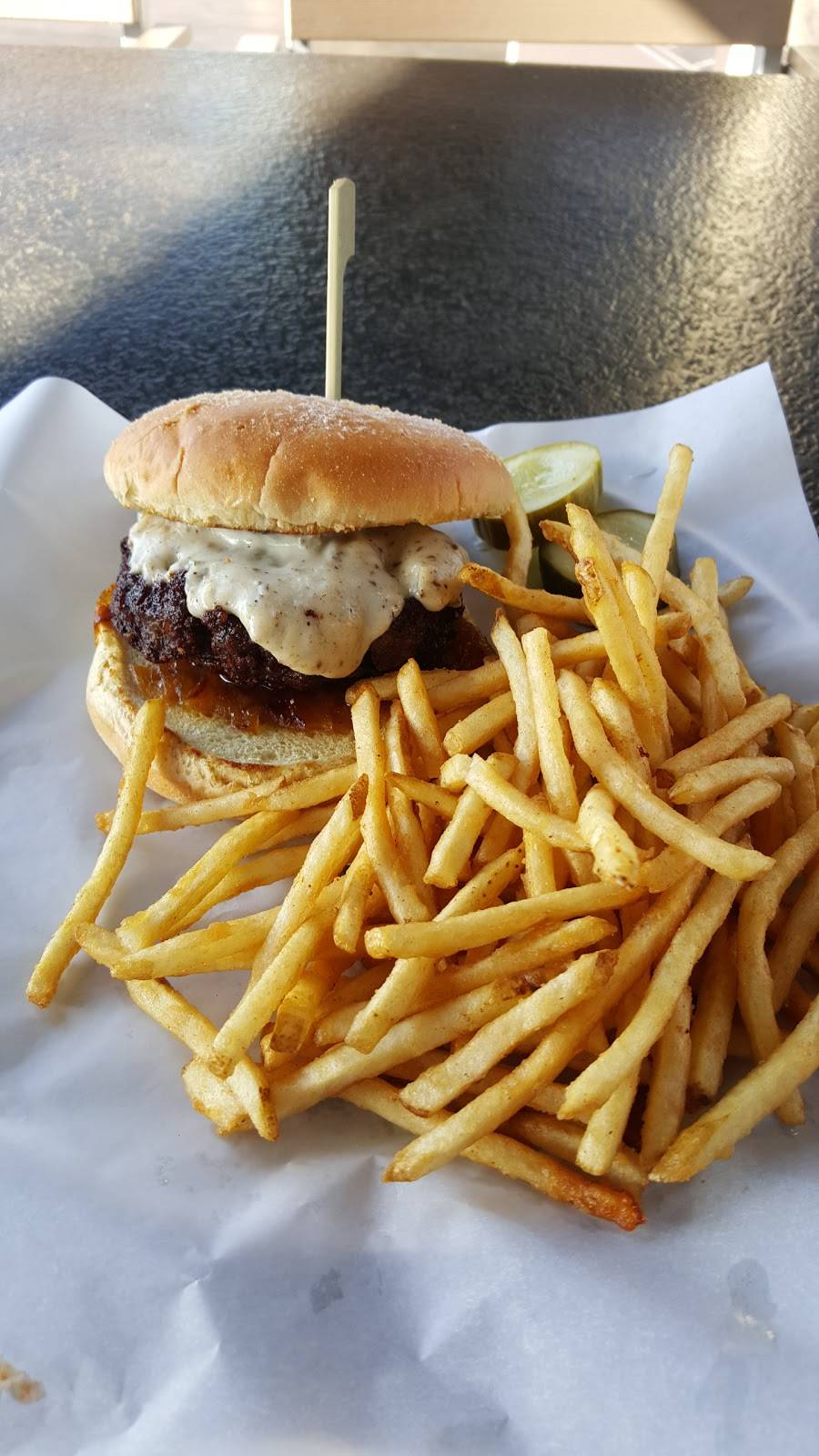 Yard House | restaurant | 401 Shoreline Village Dr, Long Beach, CA 90802, USA | 5626280455 OR +1 562-628-0455