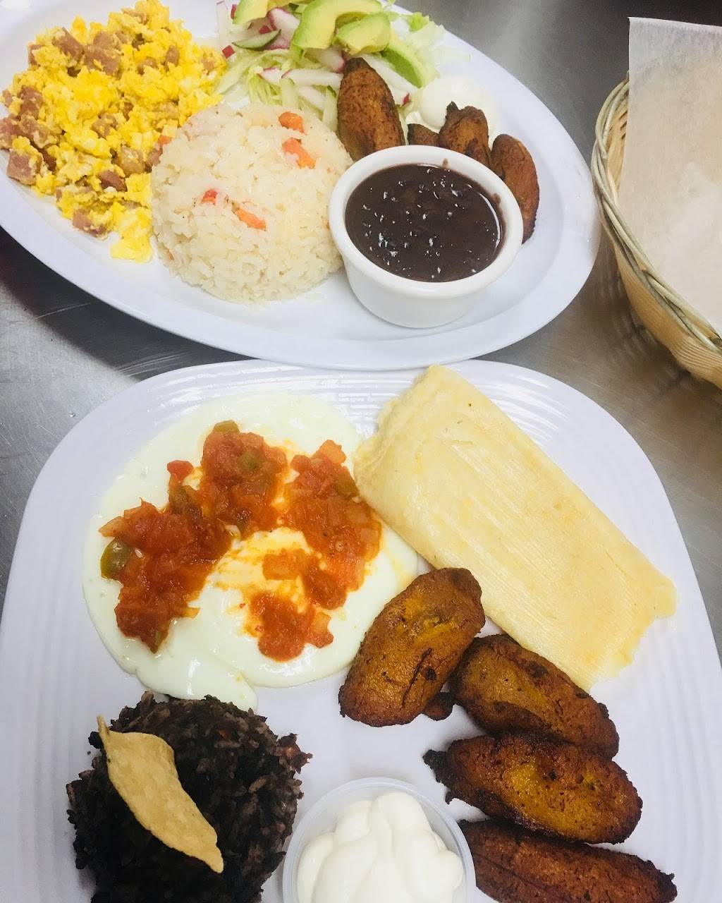 La Sabrosa Restaurant | restaurant | 14526 Polk St, Sylmar, CA 91342, USA | 8184060853 OR +1 818-406-0853