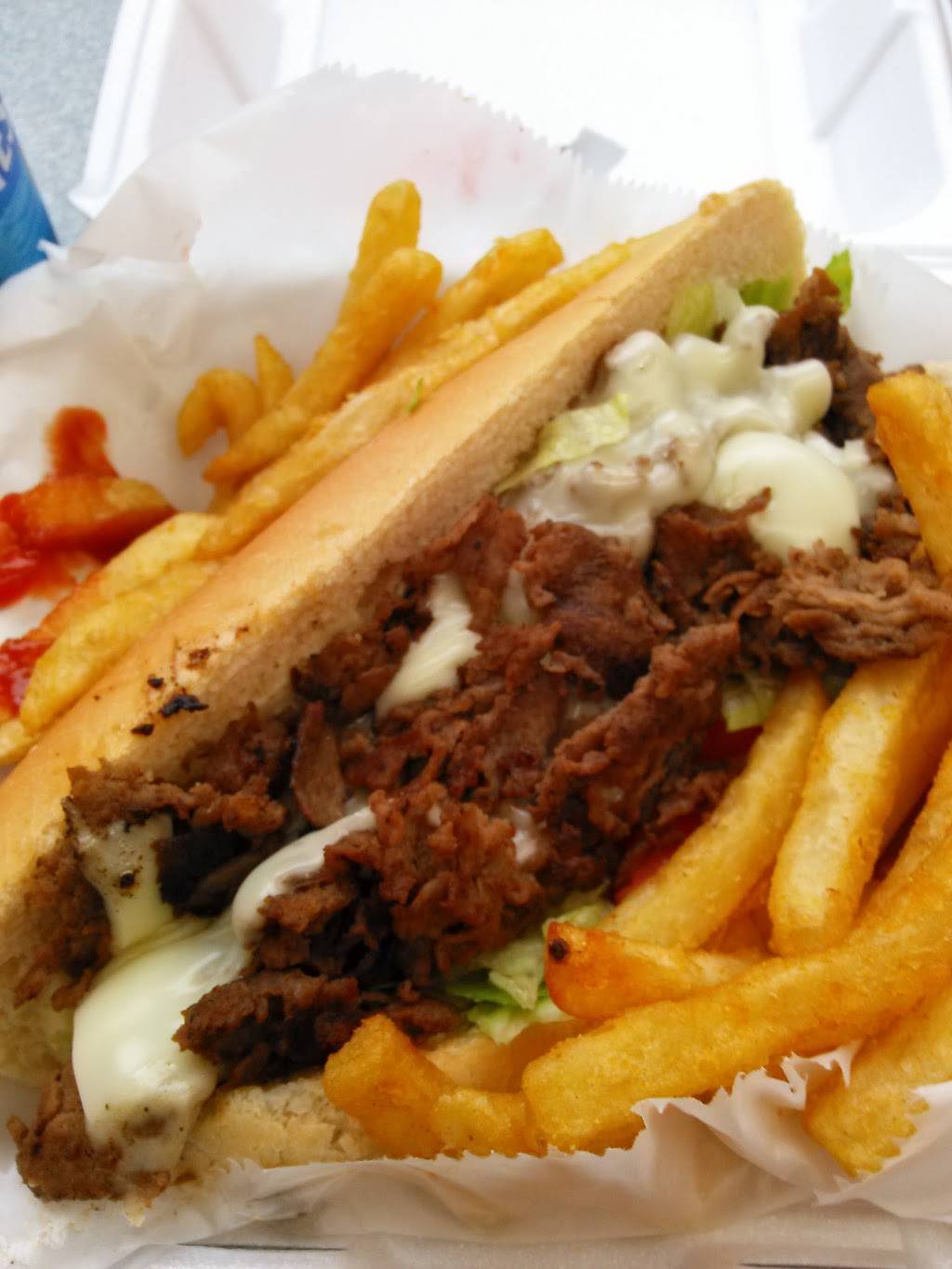 Valentinos Italian Pizzeria | meal delivery | 223 E Grace St #1715, Richmond, VA 23219, USA | 8043773333 OR +1 804-377-3333