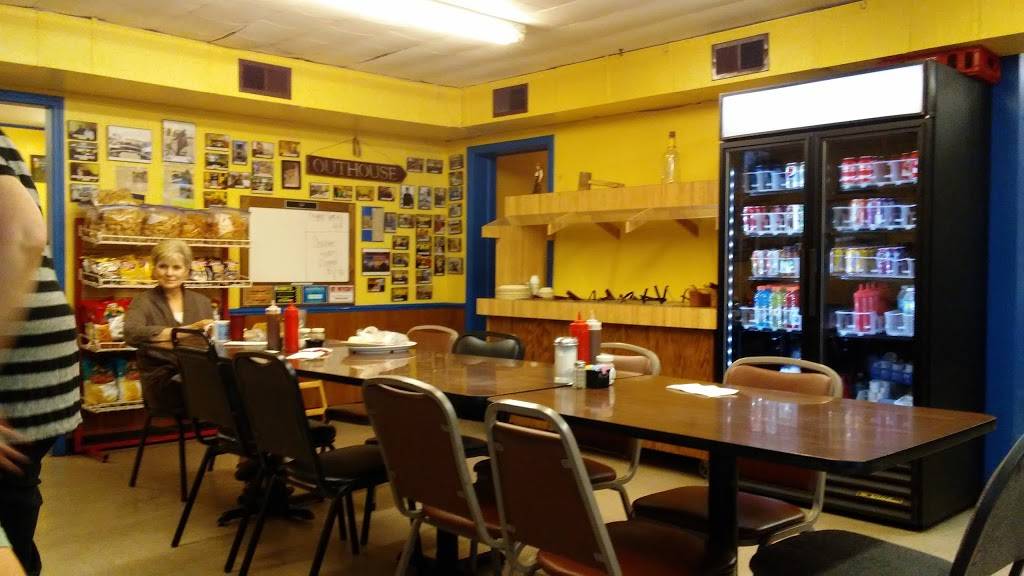 Joes BBQ & Diner | restaurant | 19190 W Main St, Huntingdon, TN 38344, USA | 7315353377 OR +1 731-535-3377