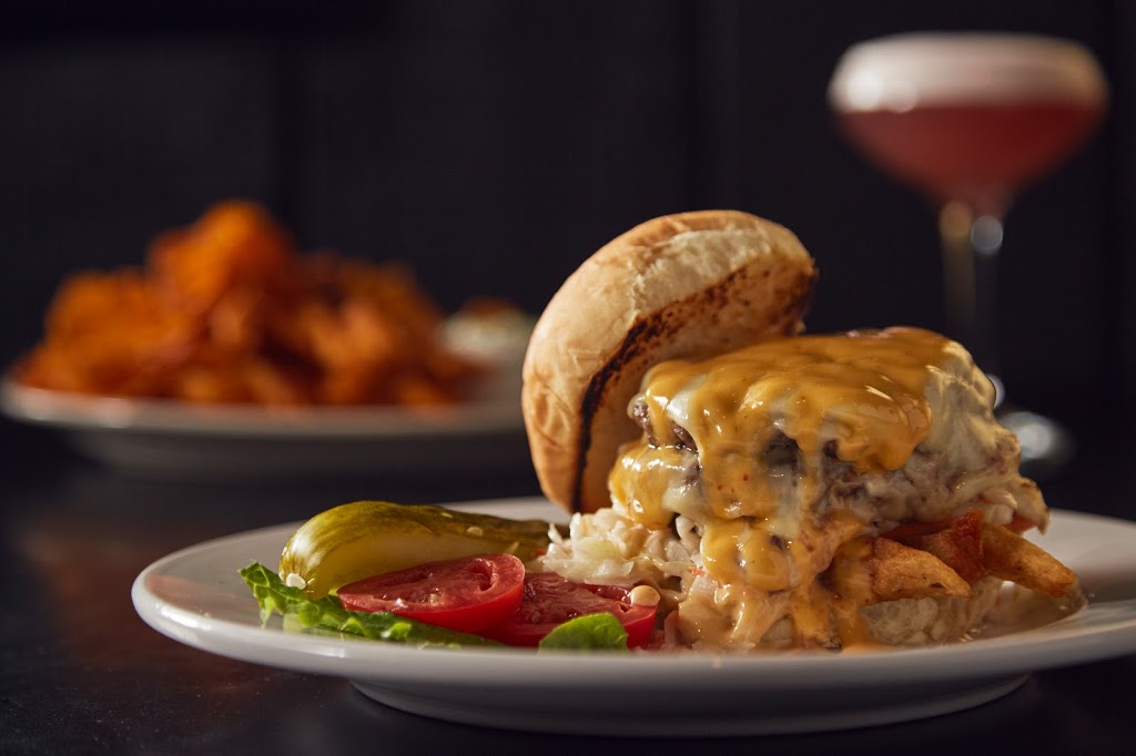 Trinas Starlite Lounge | restaurant | 3 Beacon St, Somerville, MA 02143, USA | 6175760006 OR +1 617-576-0006