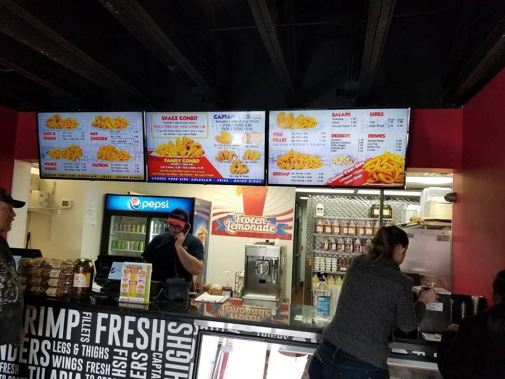 Captain Hooks Fish & Chicken | restaurant | 15914 Kedzie Ave, Markham, IL 60428, USA | 7087133313 OR +1 708-713-3313