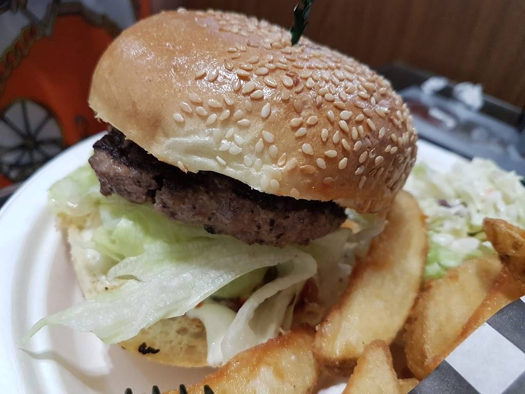 Fourth & Sea | Fish & Chips | restaurant | 101 4th St, Petaluma, CA 94952, USA | 7077626424 OR +1 707-762-6424