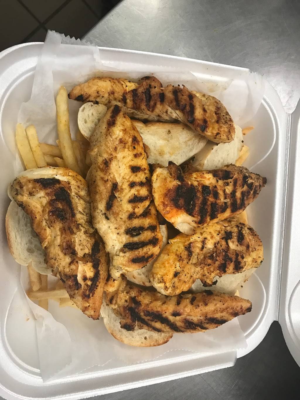 Jays Fish & chicken | restaurant | 5708 Brookdale Dr N, Minneapolis, MN 55443, USA | 7635036738 OR +1 763-503-6738