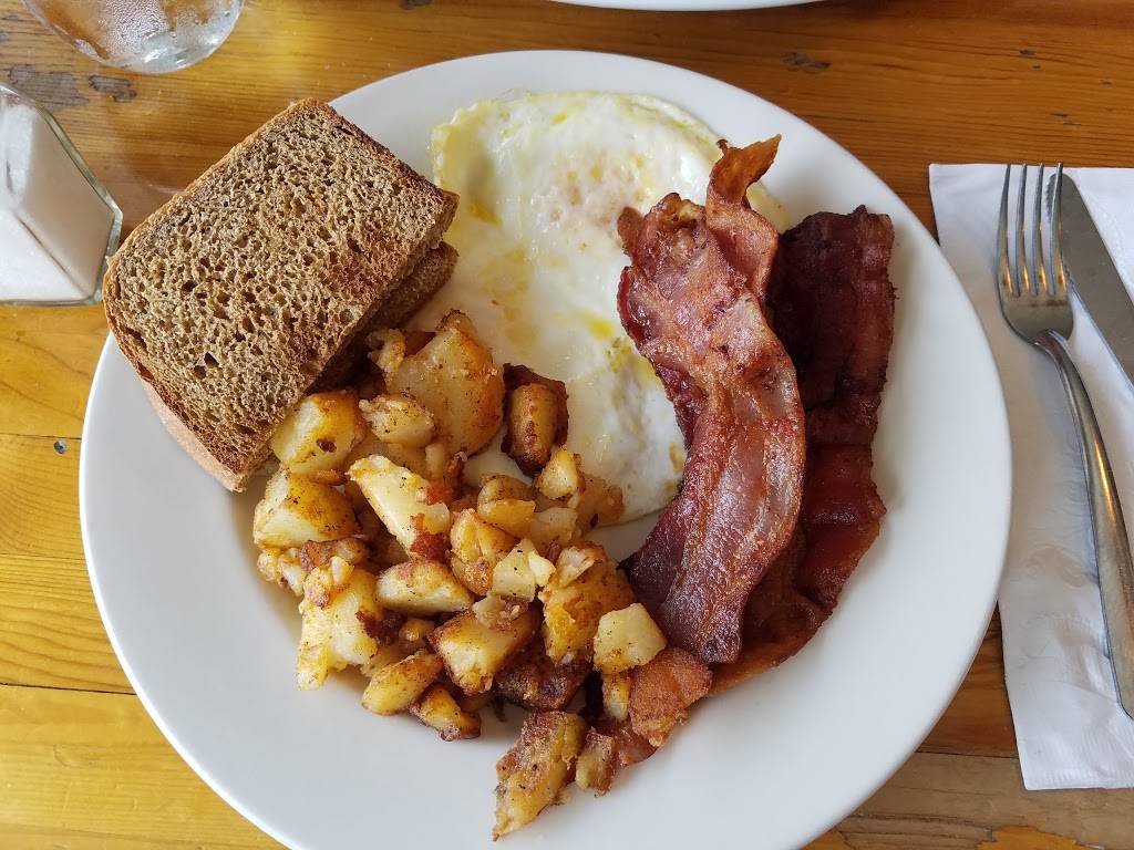 Garden Court Cafe | cafe | 13647 Arnold Dr, Glen Ellen, CA 95442, USA | 7079351565 OR +1 707-935-1565