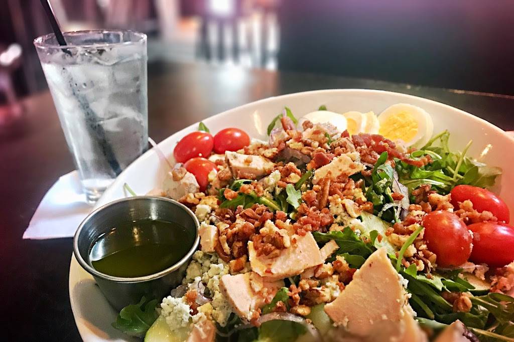 LOCAL On The Square | restaurant | 2126 Madison Ave, Memphis, TN 38104, USA | 9017251845 OR +1 901-725-1845