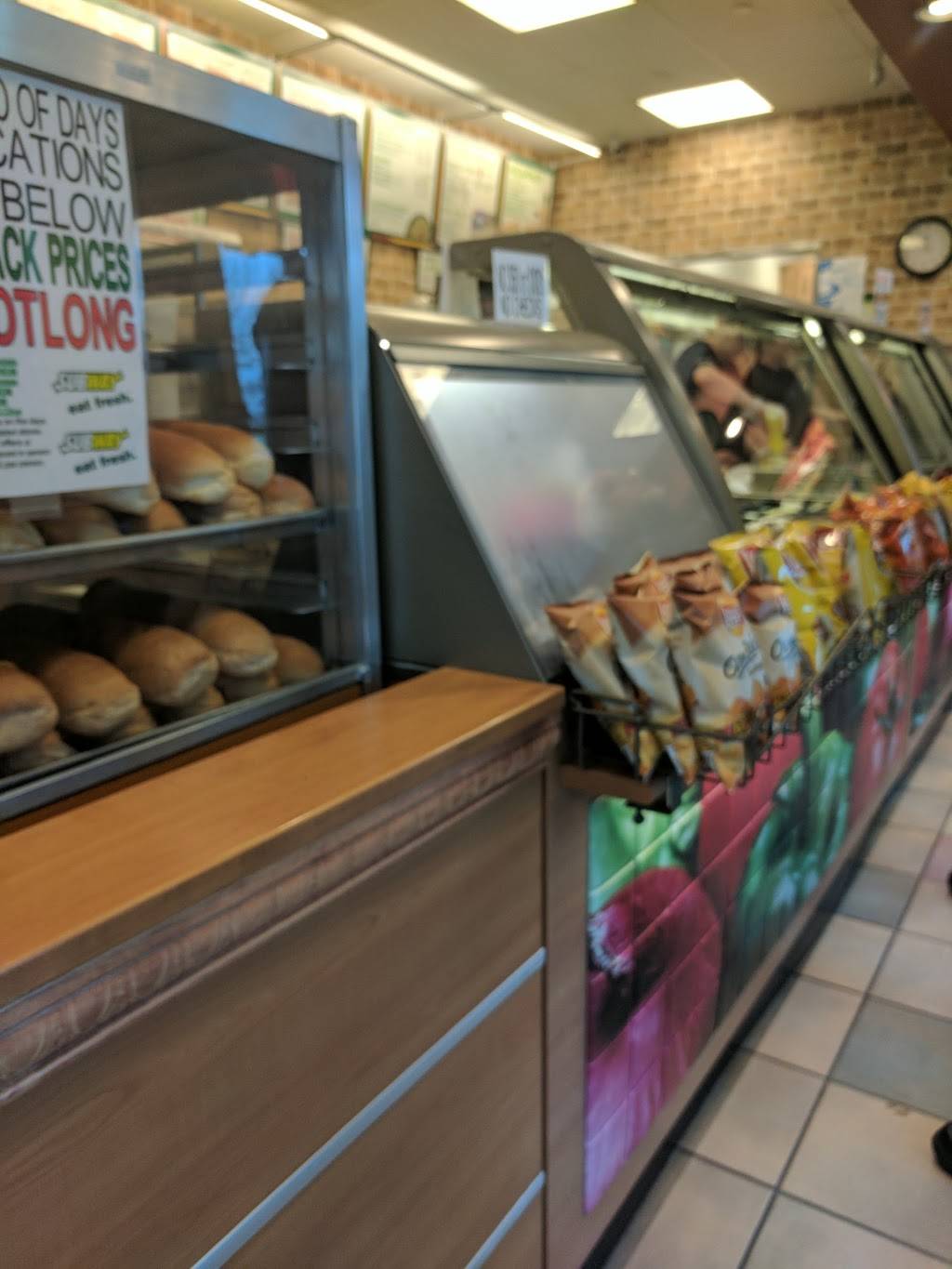 Subway | restaurant | 4320 Westown Pkwy, West Des Moines, IA 50266, USA | 5152236552 OR +1 515-223-6552