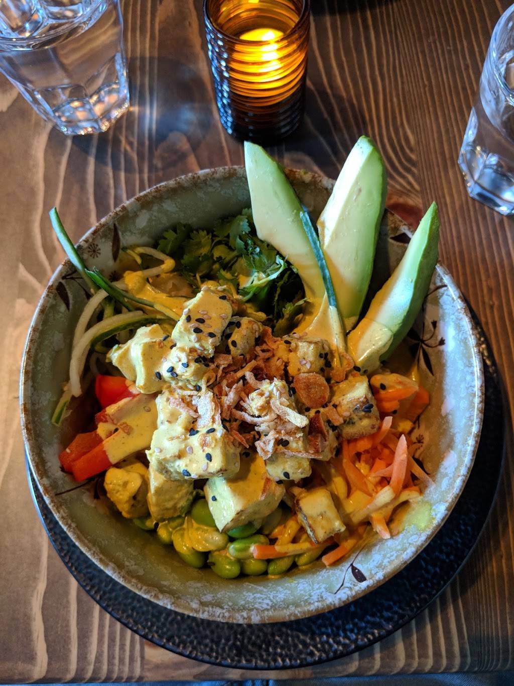 Sesame | restaurant | 20 Boul du Plateau, Gatineau, QC J9A 3K7, Canada | 8197705555 OR +1 819-770-5555