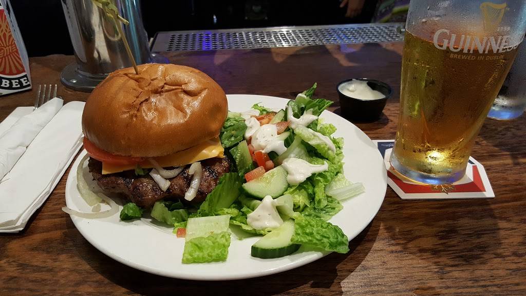 Grey Goat Pub & Grill | restaurant | 74 Main St S, Newmarket, ON L3Y 3Y6, Canada | 9058980418 OR +1 905-898-0418