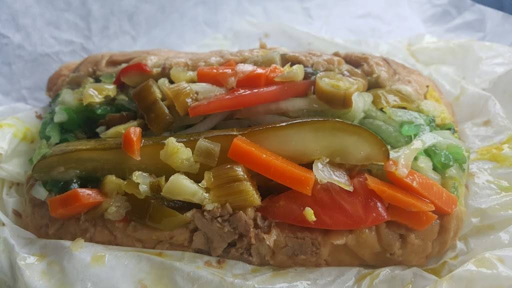 Judys Red Hots | restaurant | 4812 W Lisbon Ave, Milwaukee, WI 53208, USA | 4144477570 OR +1 414-447-7570