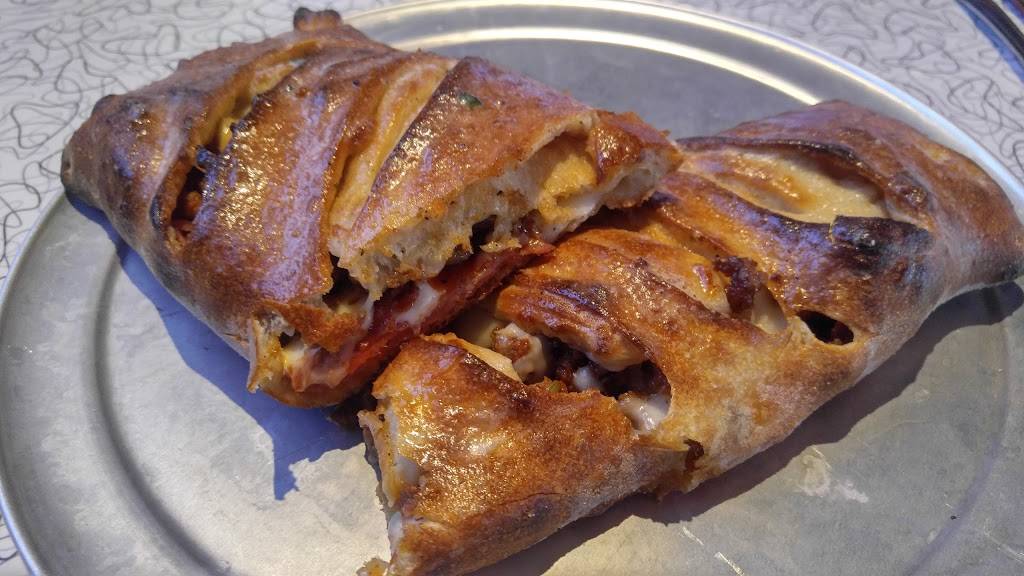 Bubbas 33 | restaurant | 4631 Medical Plaza Way, Clarksville, IN 47129, USA | 8122845933 OR +1 812-284-5933