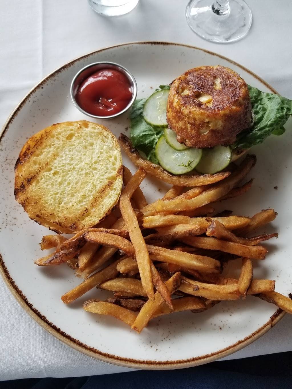 Severn Inn | restaurant | 1993 Baltimore Annapolis Blvd, Annapolis, MD 21409, USA | 4103494000 OR +1 410-349-4000